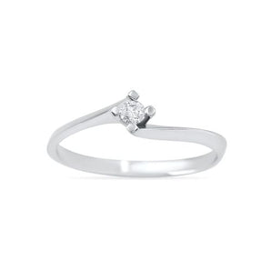 Solitärring mit Diamant in Weißgold