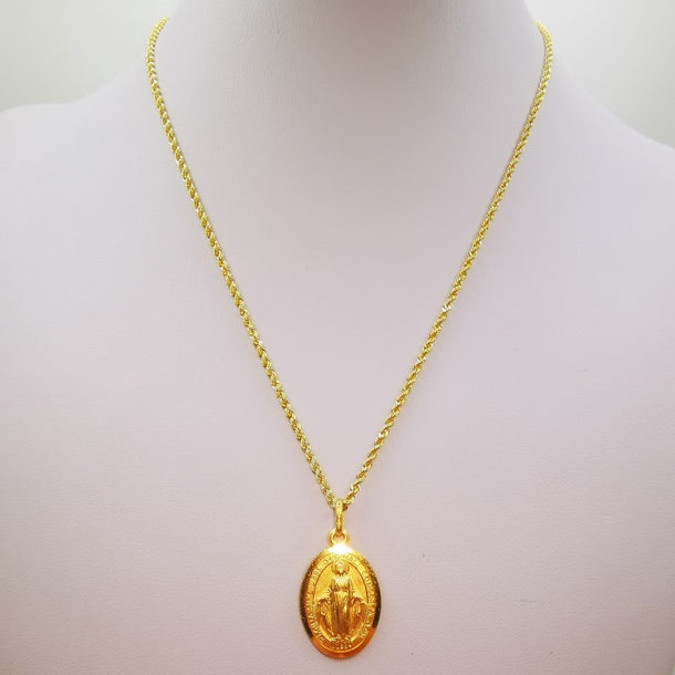 Collana Madonnina Miracolosa In Acciaio - Catenina Con Medaglietta Ovale Della Vergine Maria E Croce - Gioiello Religioso Donna
